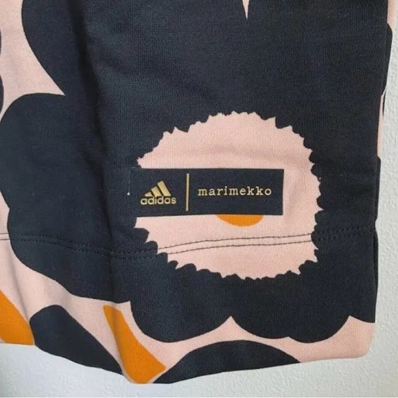 Addidas Marimekko Unikko Halo Blush Sweatshirt Dress - Picture 5 of 5